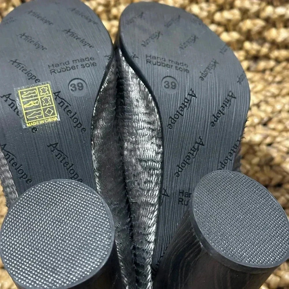 Antelope Shimmer Heeled Slide Size 39 - Picture 5 of 5